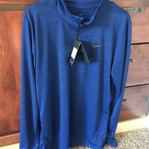 Men’s small DRI-FIT quarter zip, NWT
